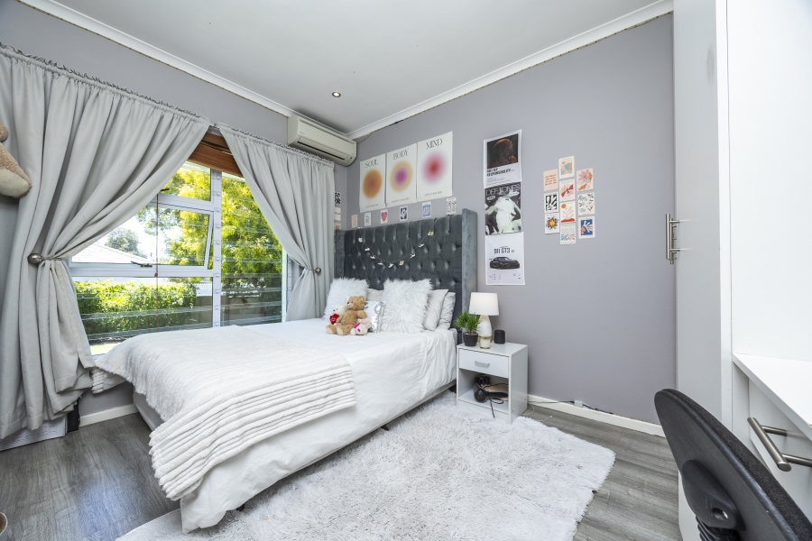 4 Bedroom Property for Sale in Welgemoed Western Cape